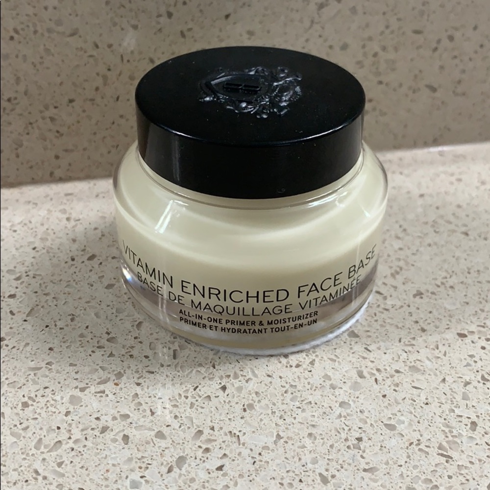 Bobbi Brown Vitamin Enriched Face Base